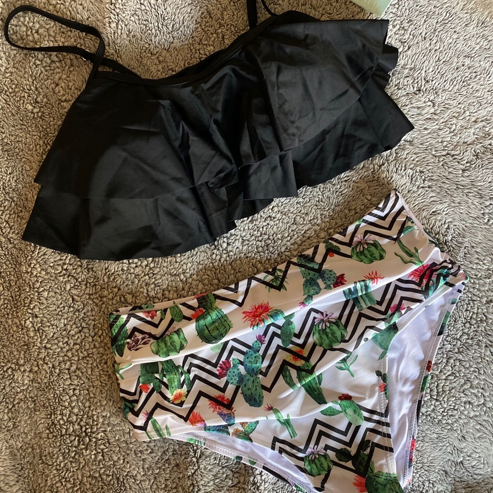 Cactus Print Ruched  Bikini Set